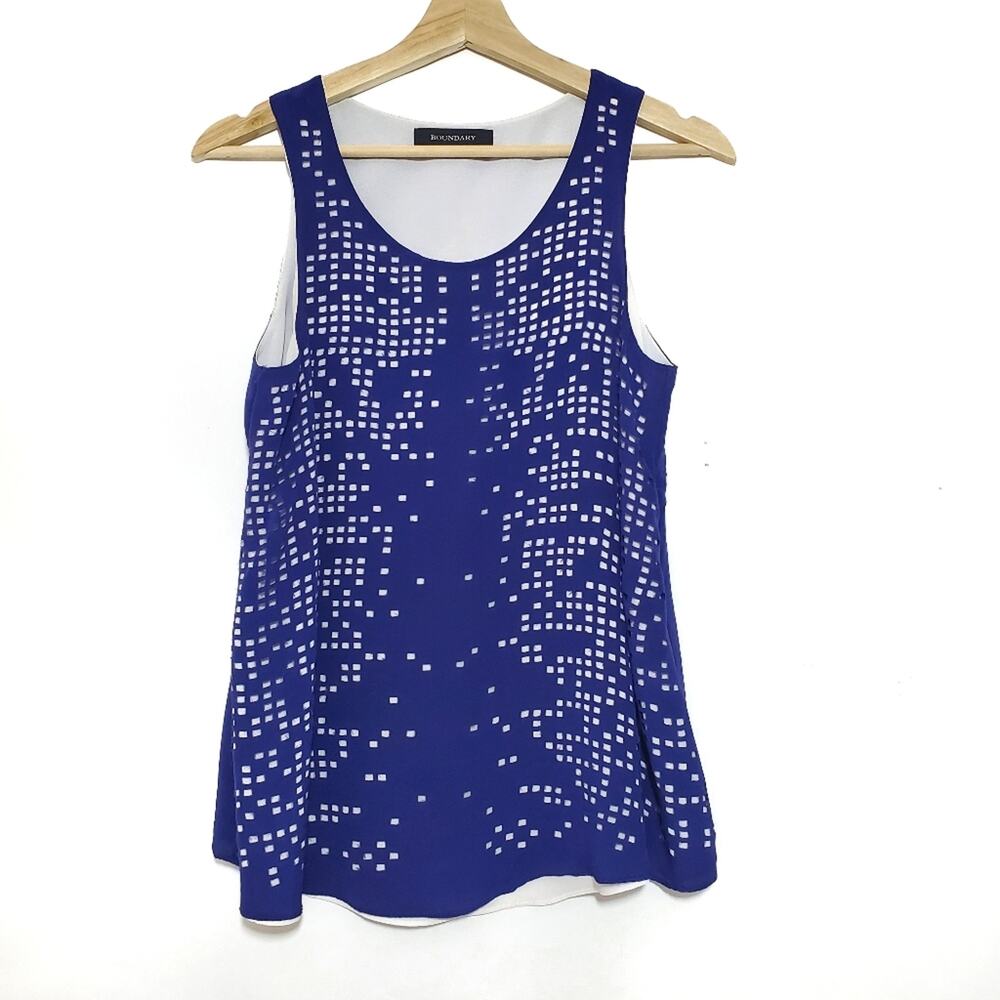 Boundary | Silk Laser Cutout Pattern Lightweight Tank Blouse